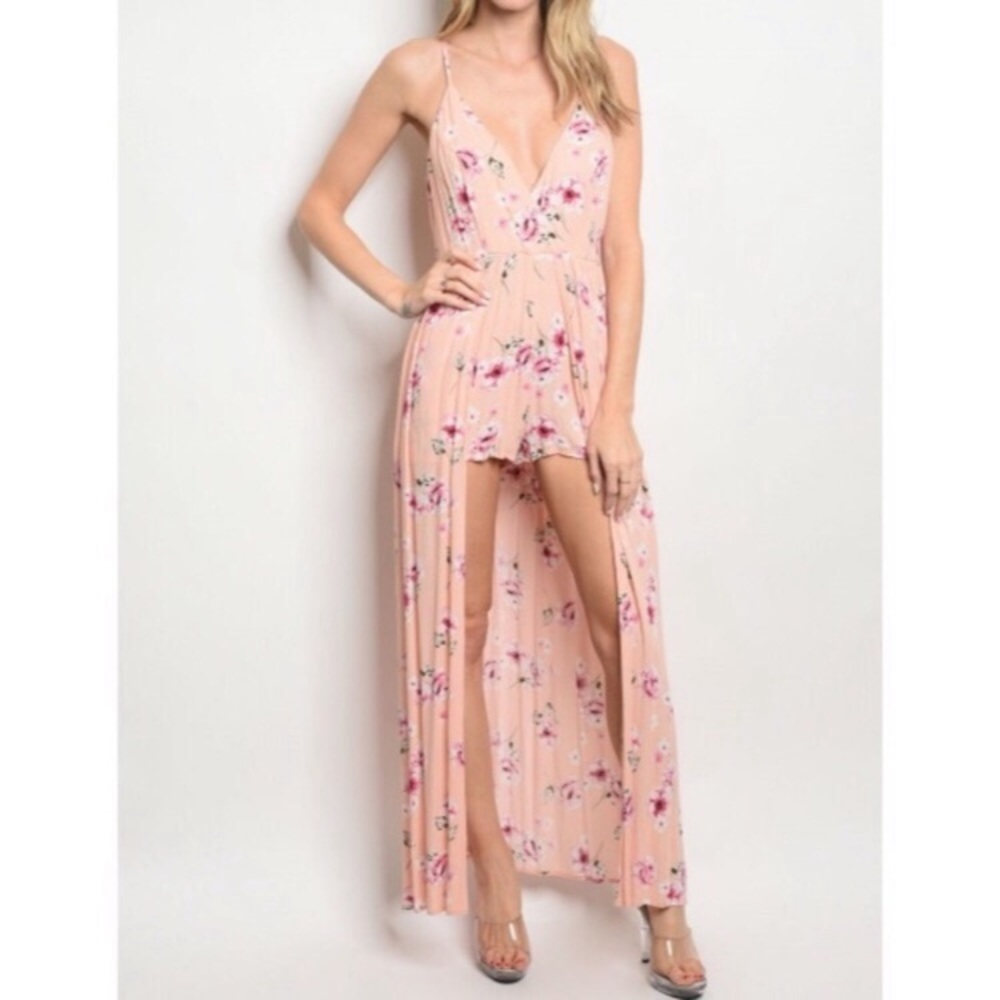 🆕Blush Pink Floral Romper w/Skirt Overlay